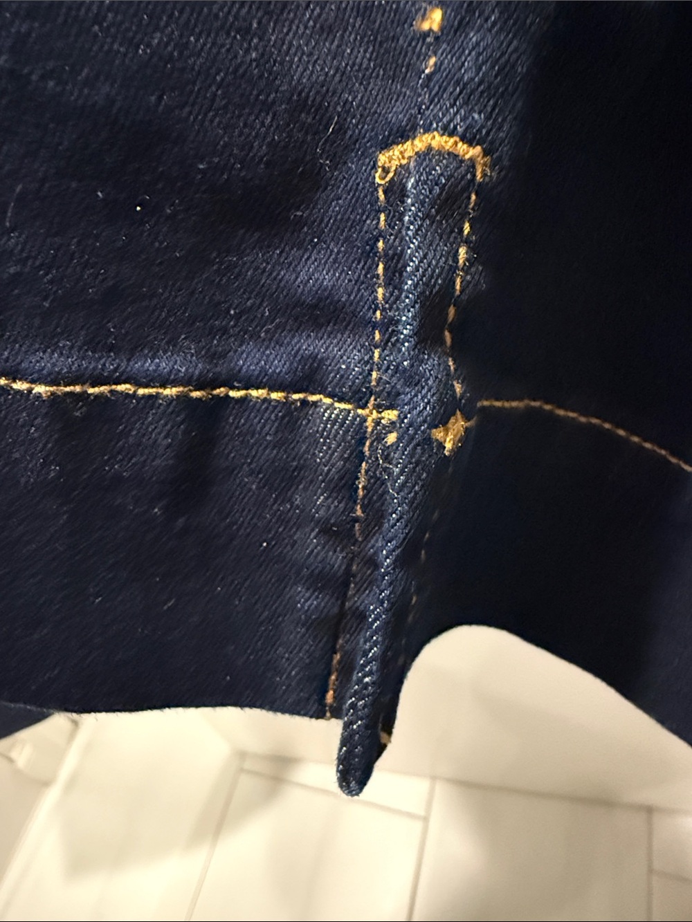 DG2 by Diane Gilman Dark Wash Button-Fly Pull On Jeans Flare Jeans - Picture 5 of 7